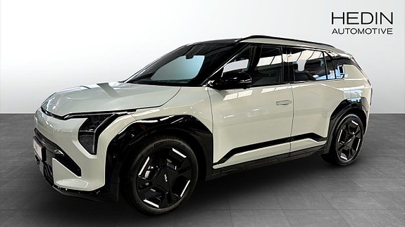 Kia EV3 2 of 24