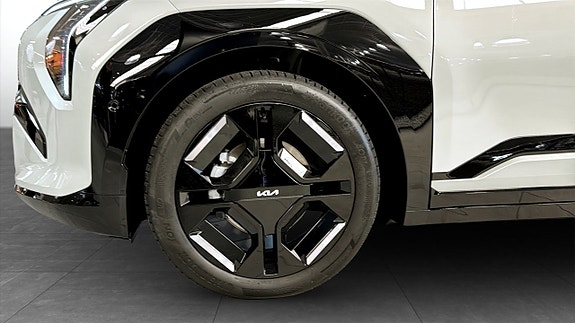 Kia EV3 18 of 24
