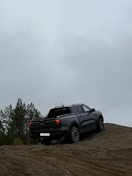 Ford Ranger 6 of 7