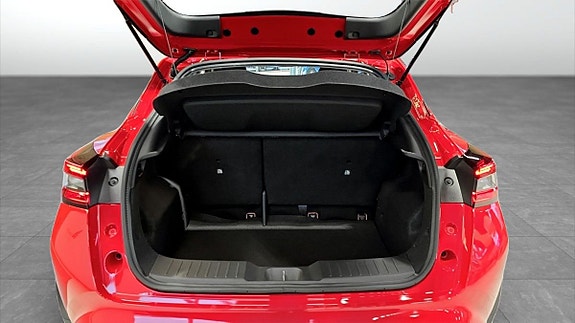 Nissan Juke 7 of 12