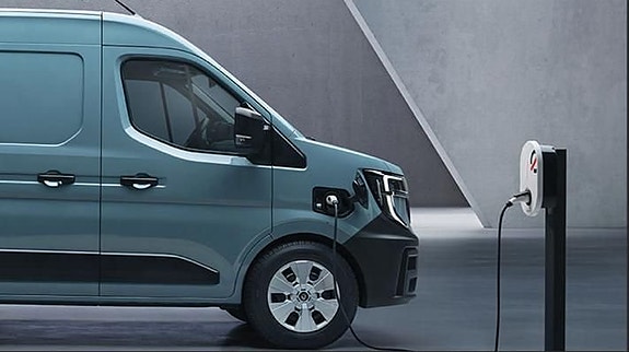 Renault Master 4 of 5