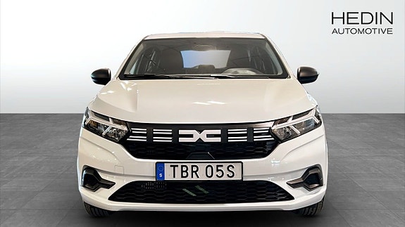 Dacia Sandero 8 of 9