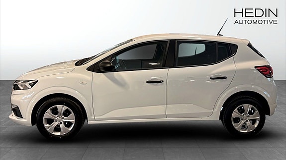 Dacia Sandero 6 of 9