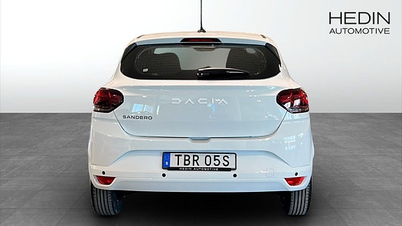 Dacia Sandero 7 of 9