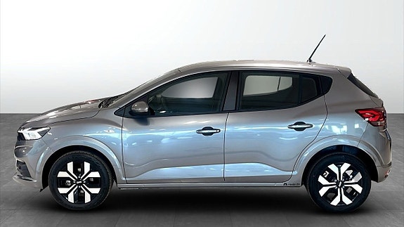 Dacia Sandero 6 of 12