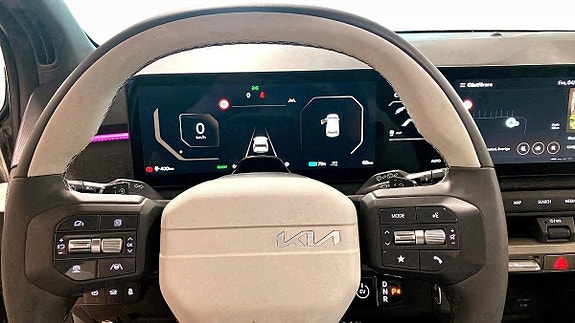 Kia EV3 8 of 10