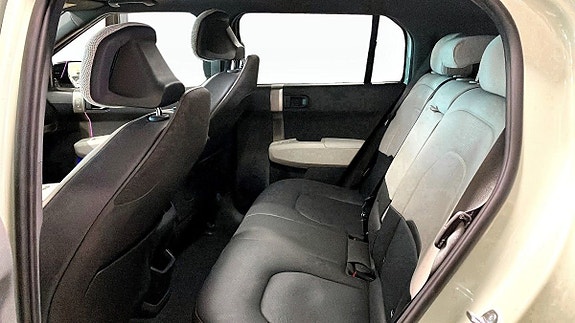 Kia EV3 7 of 10