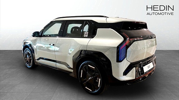 Kia EV3 4 of 10