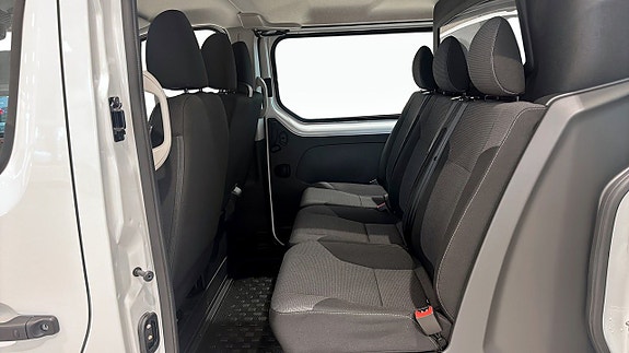 Nissan Primastar 5 of 5