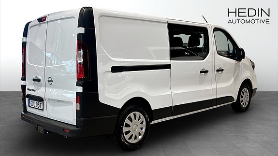 Nissan Primastar 2 of 5