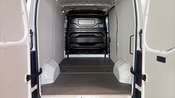 Nissan Interstar 10 of 22