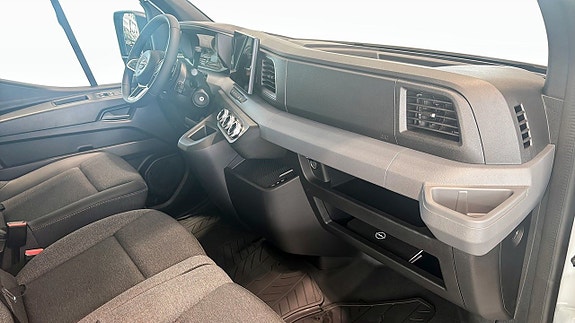 Nissan Interstar 3 of 5