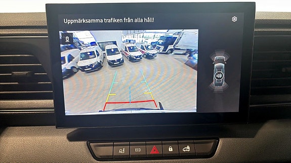 Nissan Interstar 15 of 15