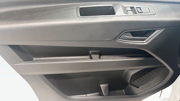 Nissan Interstar 11 of 15