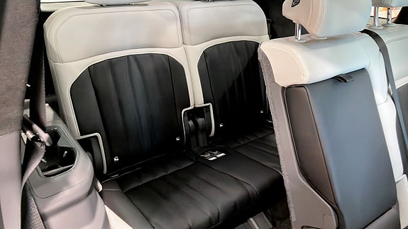 Kia EV9 14 of 17