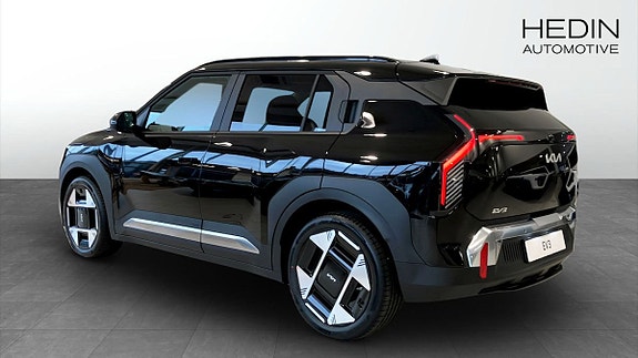 Kia EV3 6 of 12