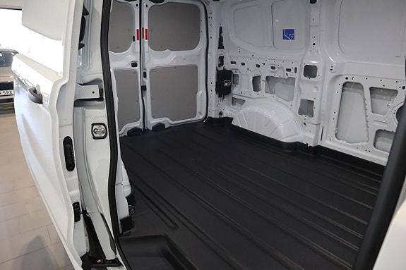 Ford Transit Custom 15 of 25