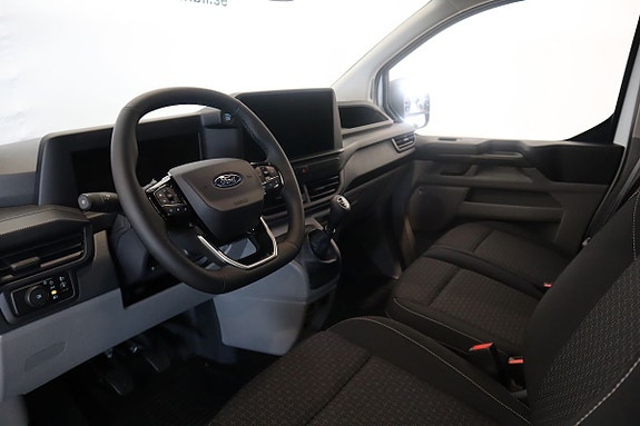 Ford Transit Custom 16 of 25