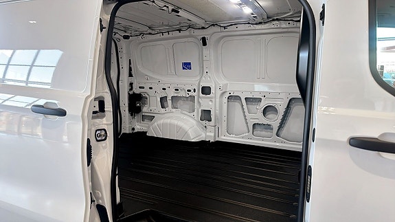 Ford Transit Custom 5 of 25