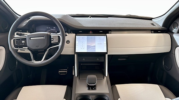 Land Rover Discovery Sport 4 of 5