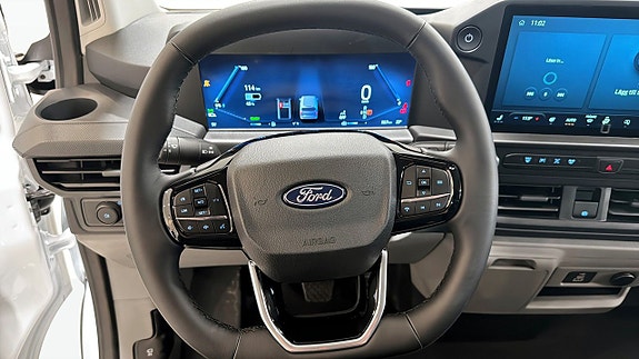 Ford E-Custom 14 of 17