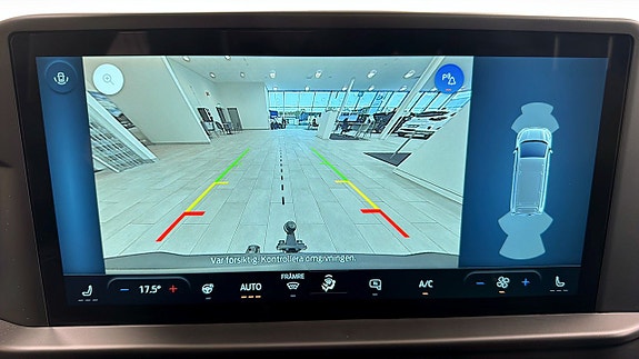 Ford E-Custom 15 of 17