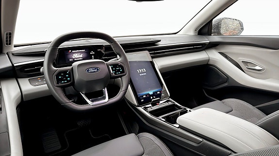 Ford Explorer 4 of 12