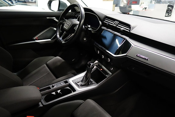 Audi Q3 6 of 6