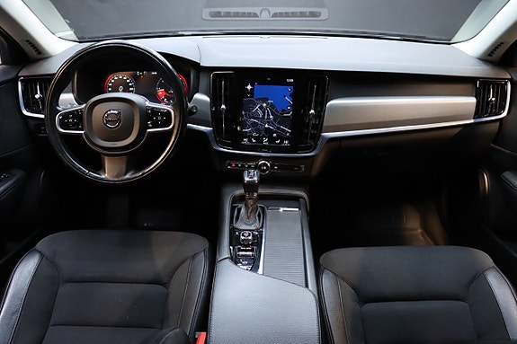 Volvo V90 17 of 28
