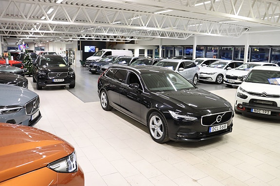 Volvo V90 3 of 28