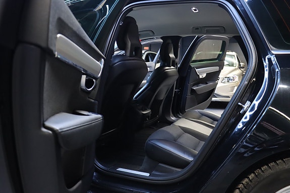 Volvo V90 12 of 28
