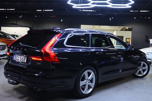 Volvo V90 5 of 28
