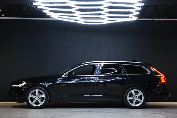 Volvo V90 8 of 28