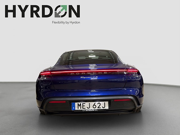 Porsche Taycan 4S 5 of 5