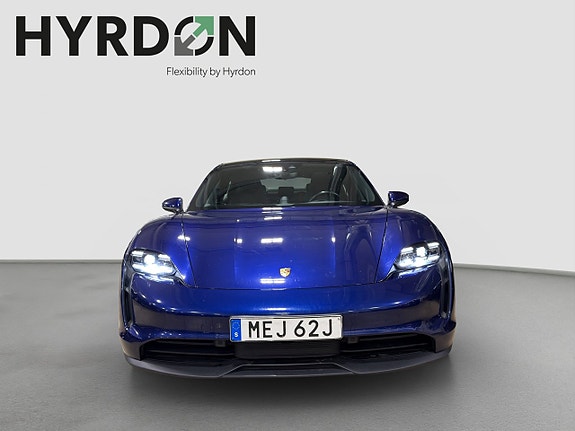 Porsche Taycan 4S 2 of 5