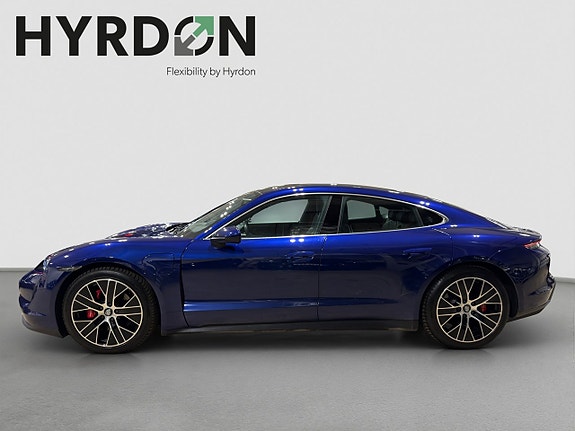 Porsche Taycan 4S 3 of 5