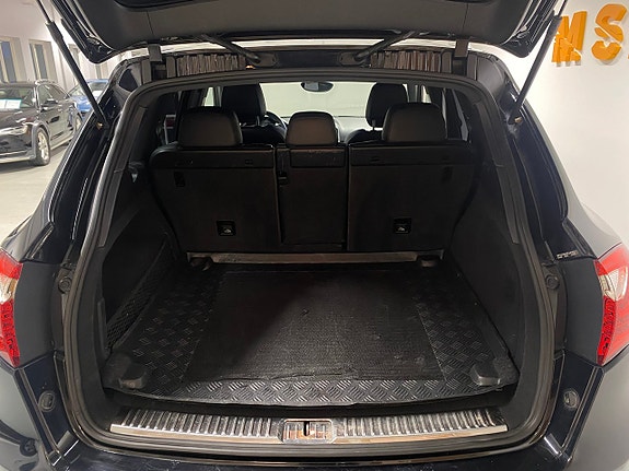 Porsche Cayenne 6 of 14