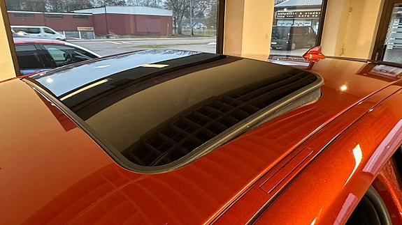 BMW M140i 8 of 15