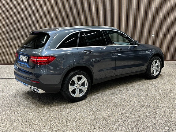 Mercedes-Benz GLC220 d 4 of 5