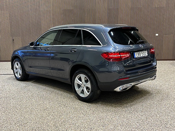 Mercedes-Benz GLC220 d 3 of 5