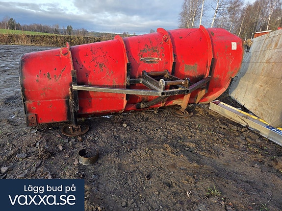 Sidovinge Mählers. Kantskärningsvinge S45 fäste