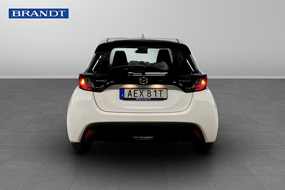 Mazda 2 9 of 9