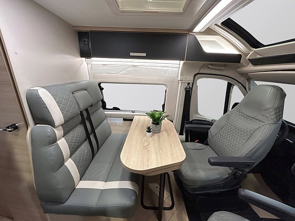 CHALLENGER V217 SPORT AUTOMAT Långbädd ADAPTIV FARTHÅLLARE 5 of 30