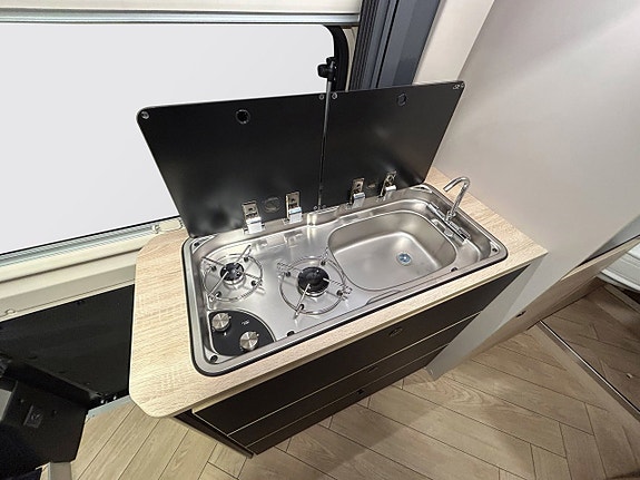 CHALLENGER V217 SPORT AUTOMAT Långbädd ADAPTIV FARTHÅLLARE 13 of 30