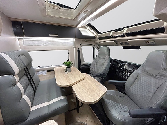 CHALLENGER V217 SPORT AUTOMAT Långbädd ADAPTIV FARTHÅLLARE 7 of 30