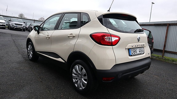 Renault Captur 6 of 14