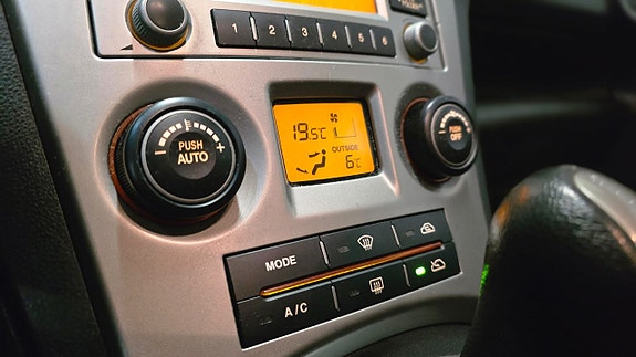 Kia Carens 17 of 27