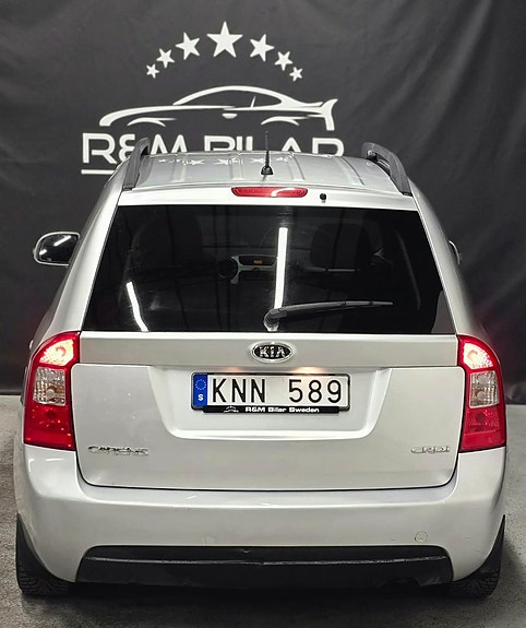 Kia Carens 6 of 27