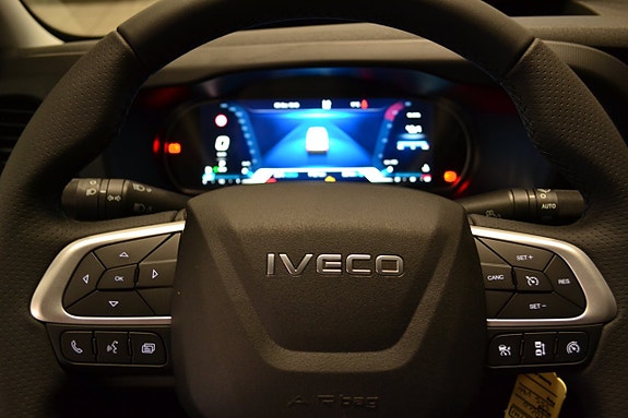 Iveco Daily 7 of 12