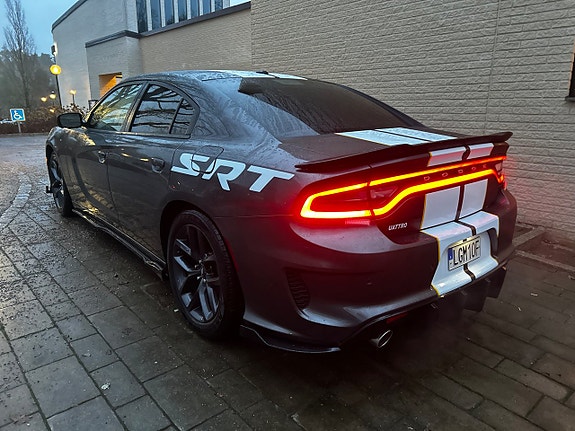 Dodge Charger 3 of 5
